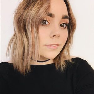 Meet your Posher, Jillian